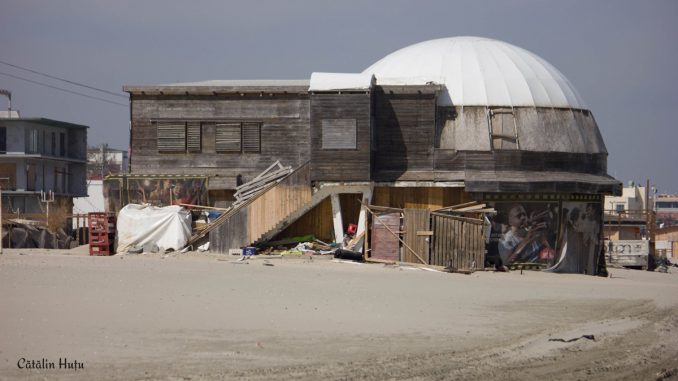 Mamaia nu e pregătită pentru mini-vacanța de 1 Mai. FOTO Cătălin Huțu