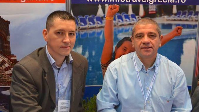 Petre Dordea (stânga) și George Vasiliu, la Forumul Național al Ghizilor de Turism. FOTO InfoTravelRomania