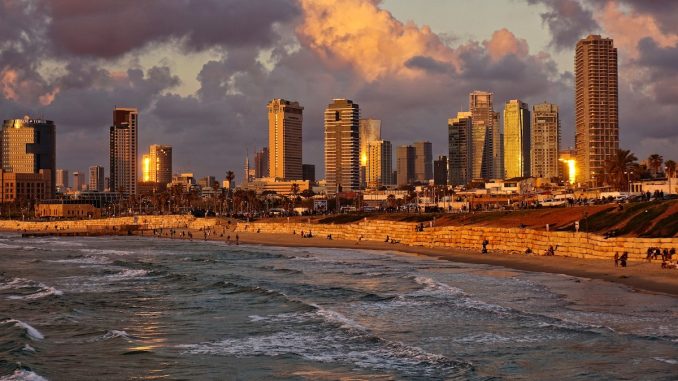 Plaja din Tel Aviv, Israel. FOTO Glavo