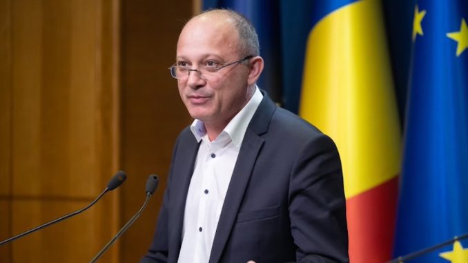 Constantin-Daniel Cadariu, Ministrul Turismului. FOTO MAT