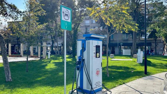 Stație de încărcare pentru vehicule electrice. FOTO Primăria Constanța
