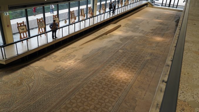 Edificiul roman cu mozaic din Constanța. FOTO Adrian Boioglu